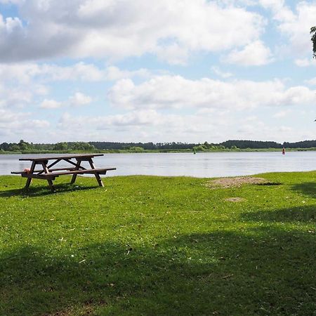 Komplett Laegenhet Med Sjoeutsikt Malmon Экстерьер фото