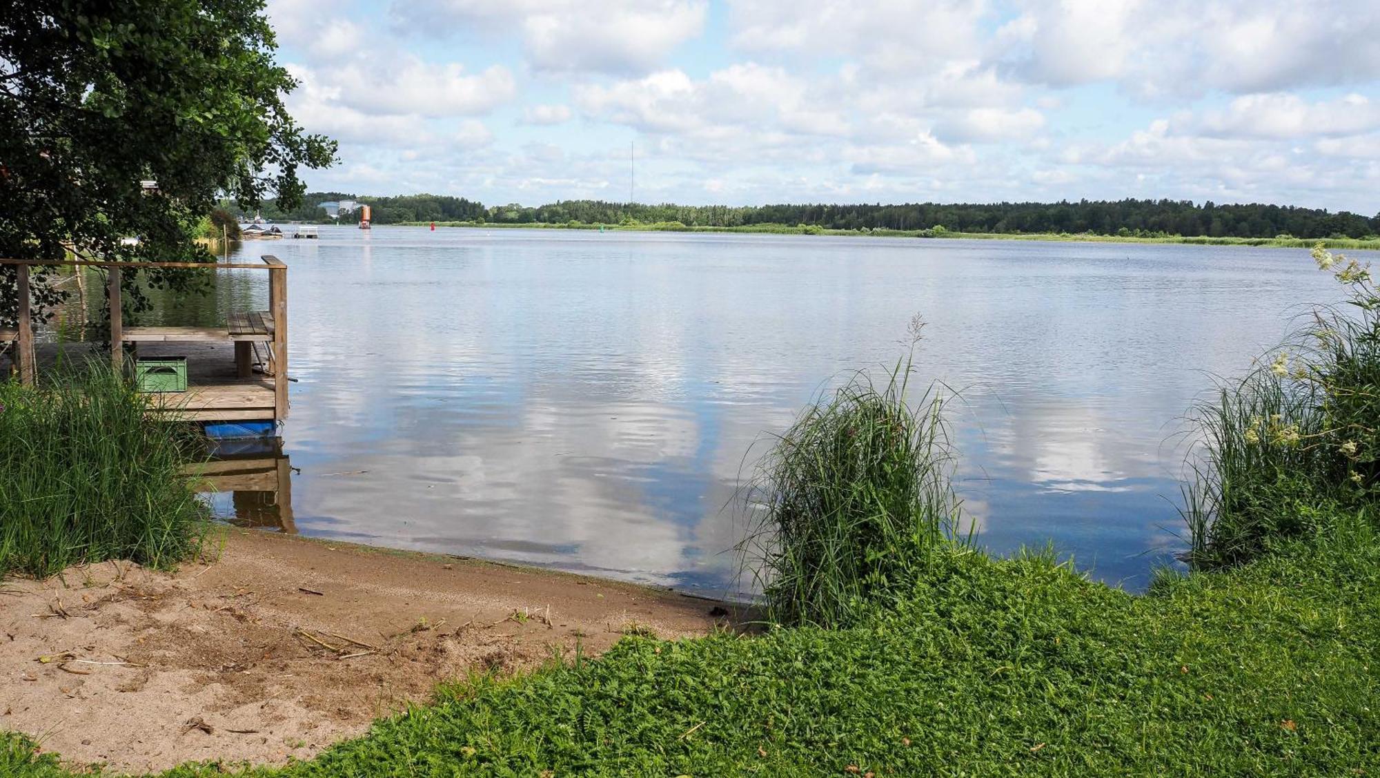 Komplett Laegenhet Med Sjoeutsikt Malmon Экстерьер фото